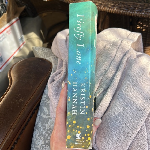 Stephen King “11/22/63” and Kristin Hannah “Firefly Lane” - Picture 6 of 7